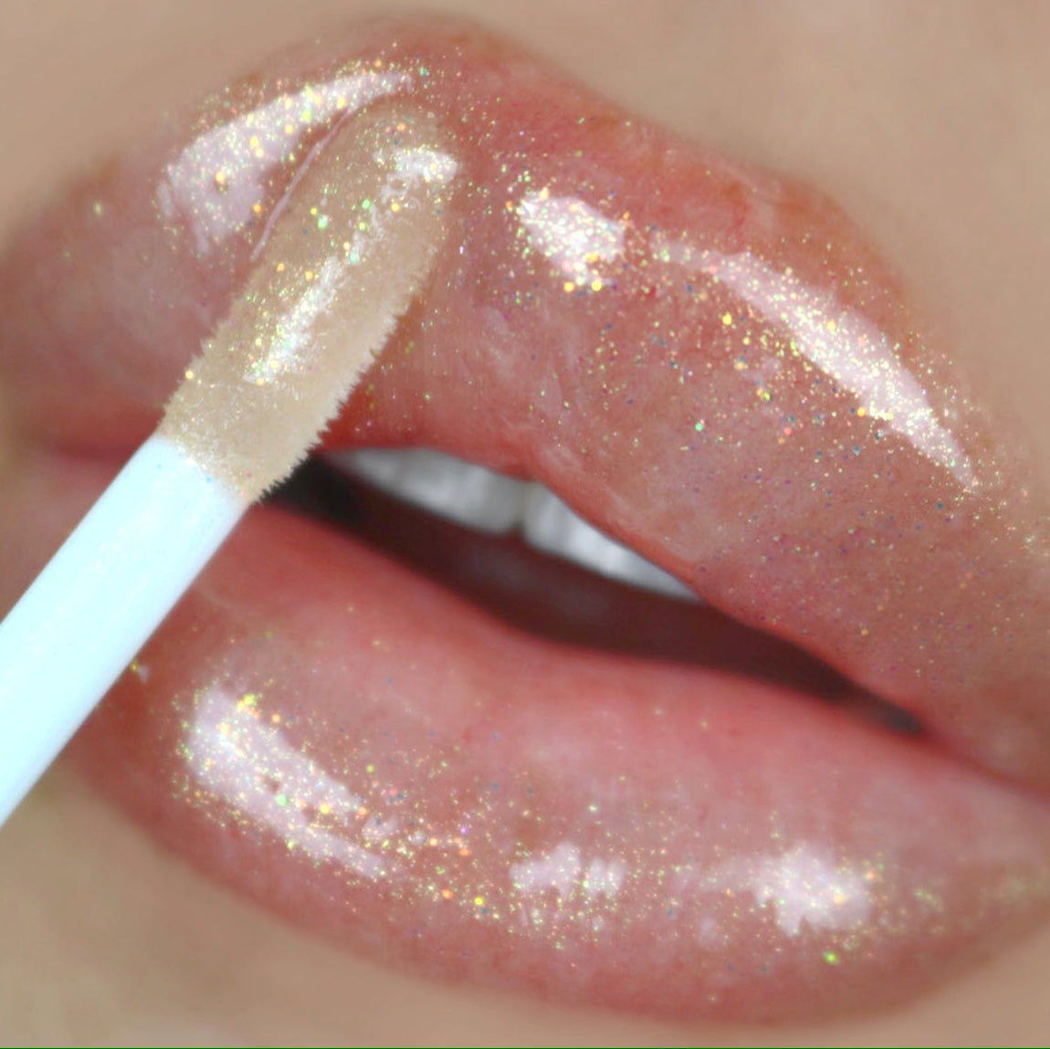 'Golden Girl' Ultra Dazzle Lipgloss