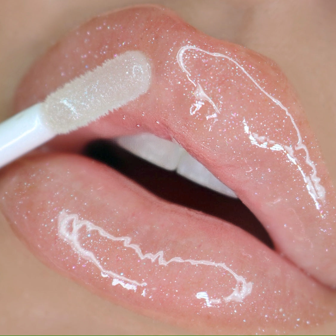 Goal Digger' Ultra Dazzle Lipgloss